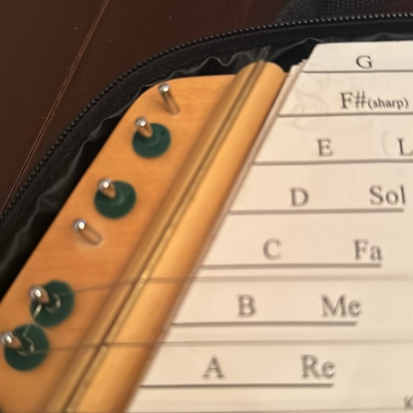 Small world toys music maker lap harp - Picture 7 of 10